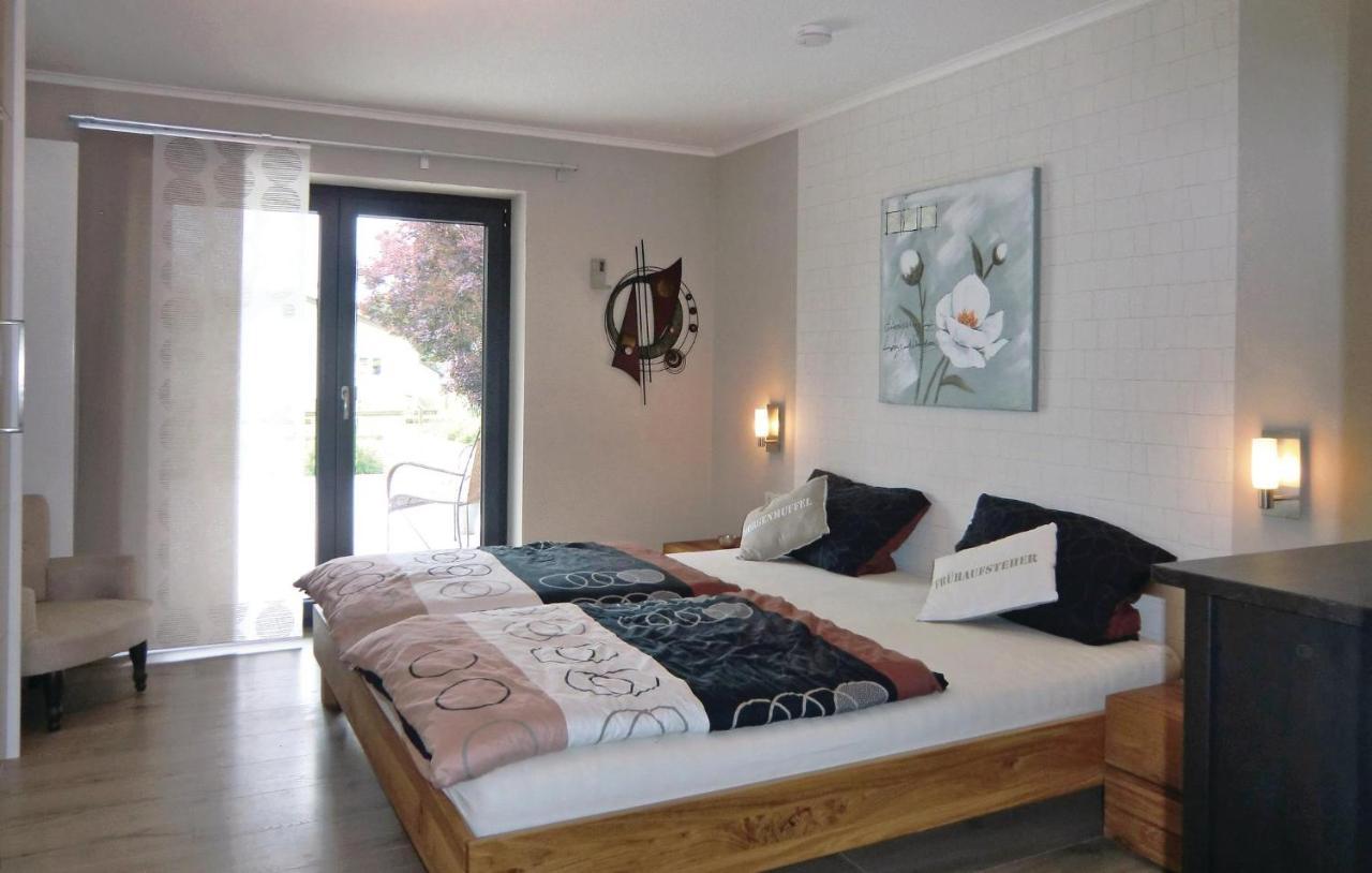 Cozy Apartment In Koerperich-Obersgegen With Wifi Korperich Ngoại thất bức ảnh